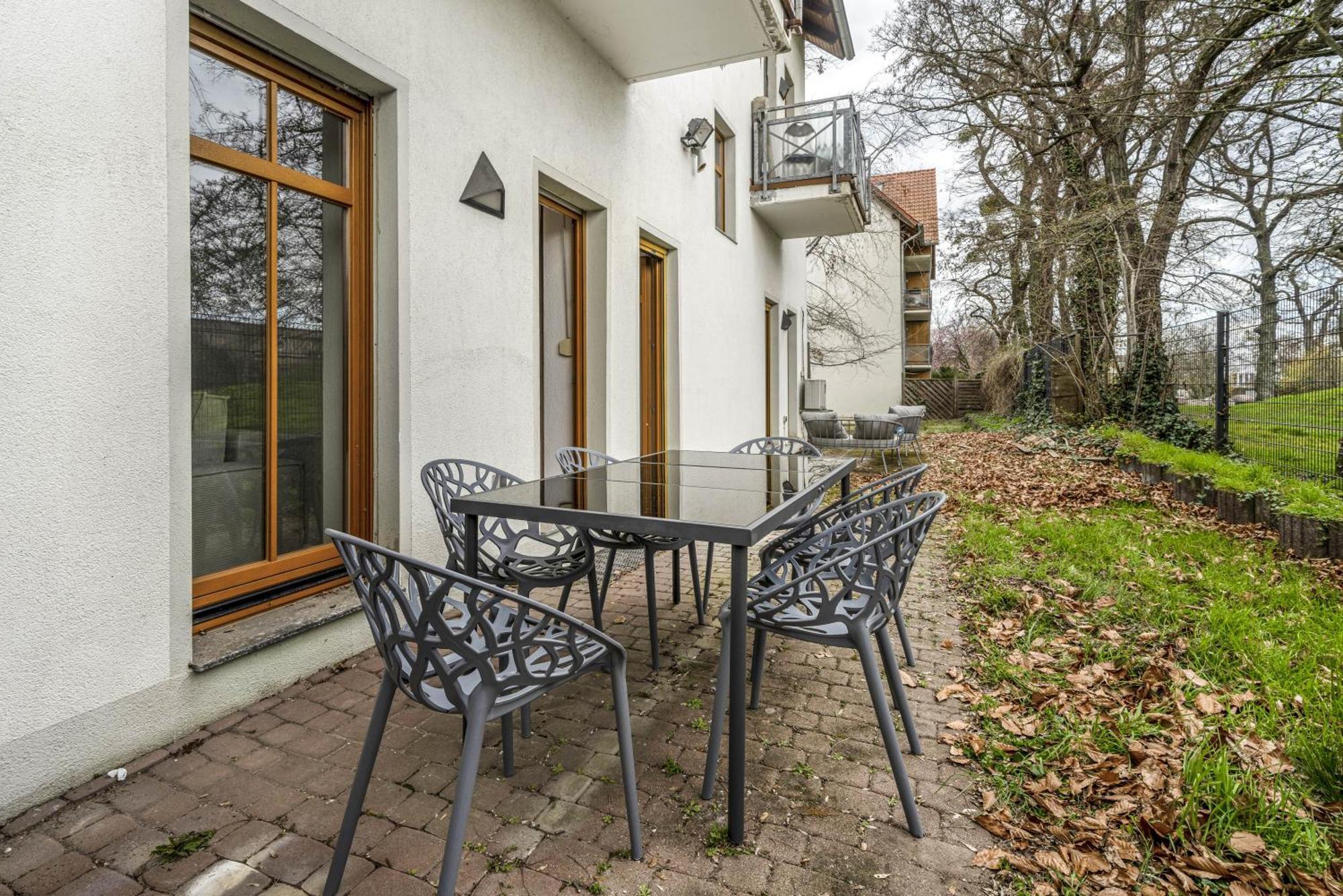 Lehastays - Apartments Buckau 16A I Kueche I Smart Tv Mit Netflix I Toller Innenhof Magdeburgo Exterior foto