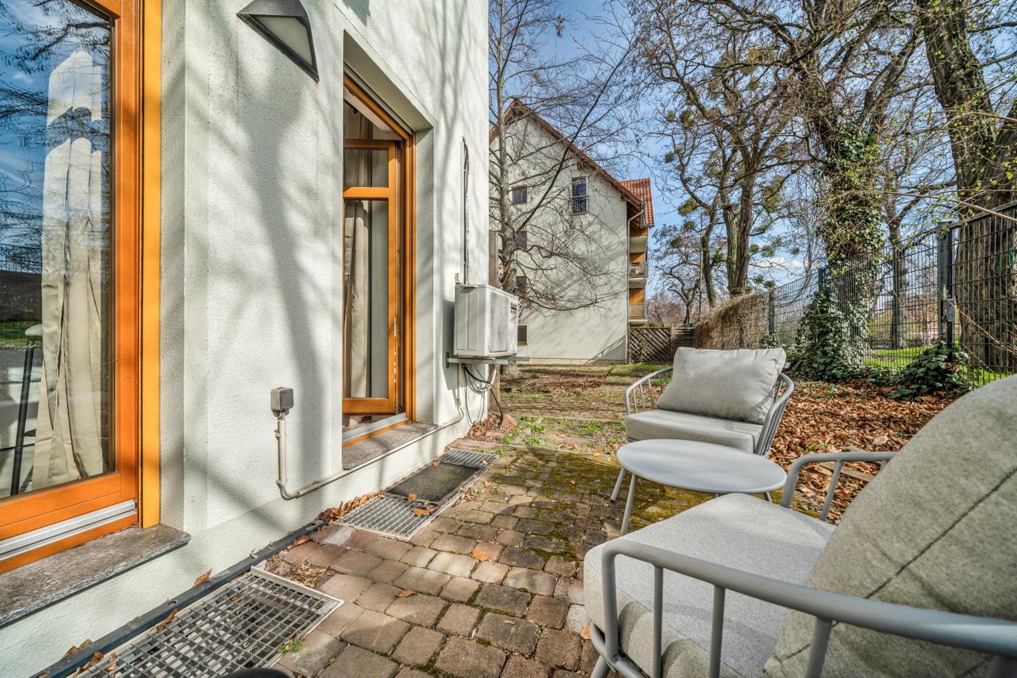 Lehastays - Apartments Buckau 16A I Kueche I Smart Tv Mit Netflix I Toller Innenhof Magdeburgo Exterior foto